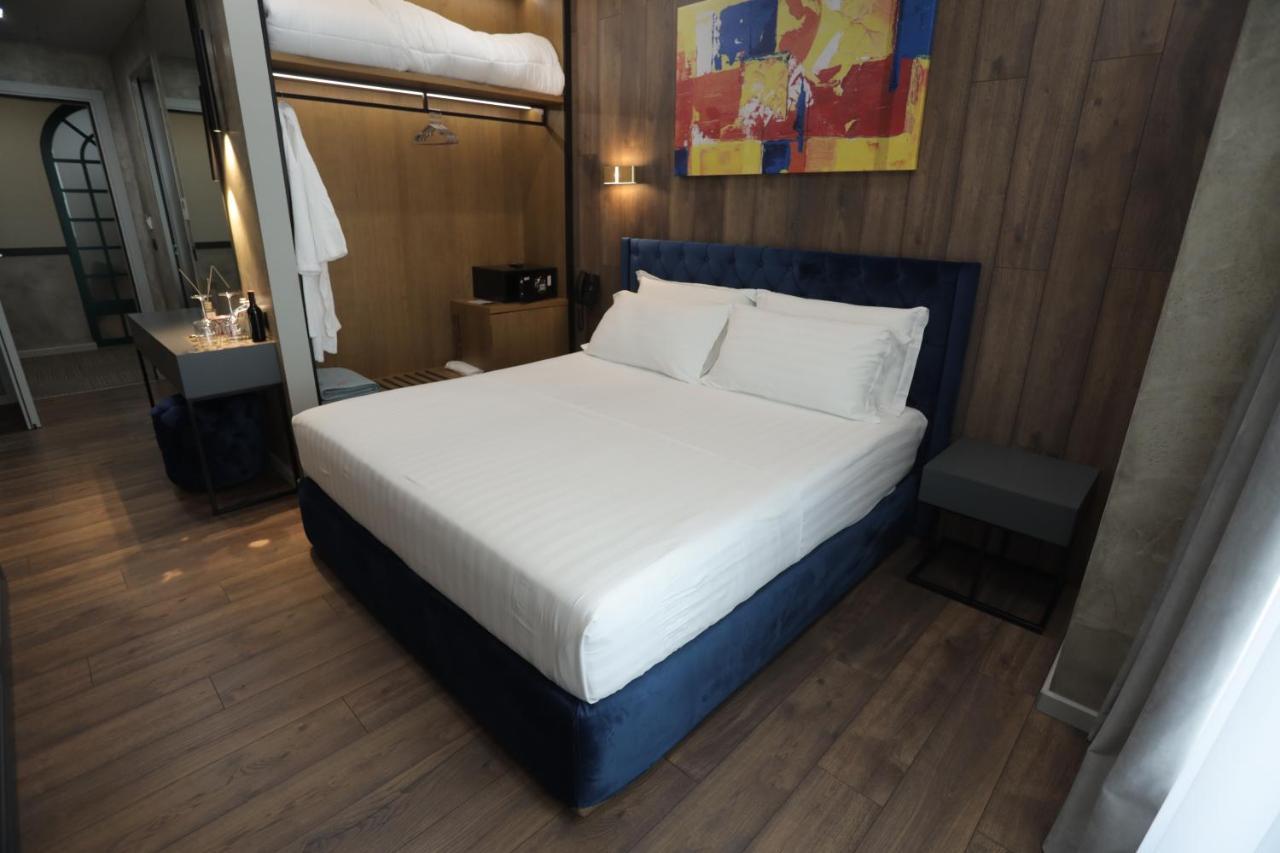 Ap Hotel Boutique Vlorë Buitenkant foto