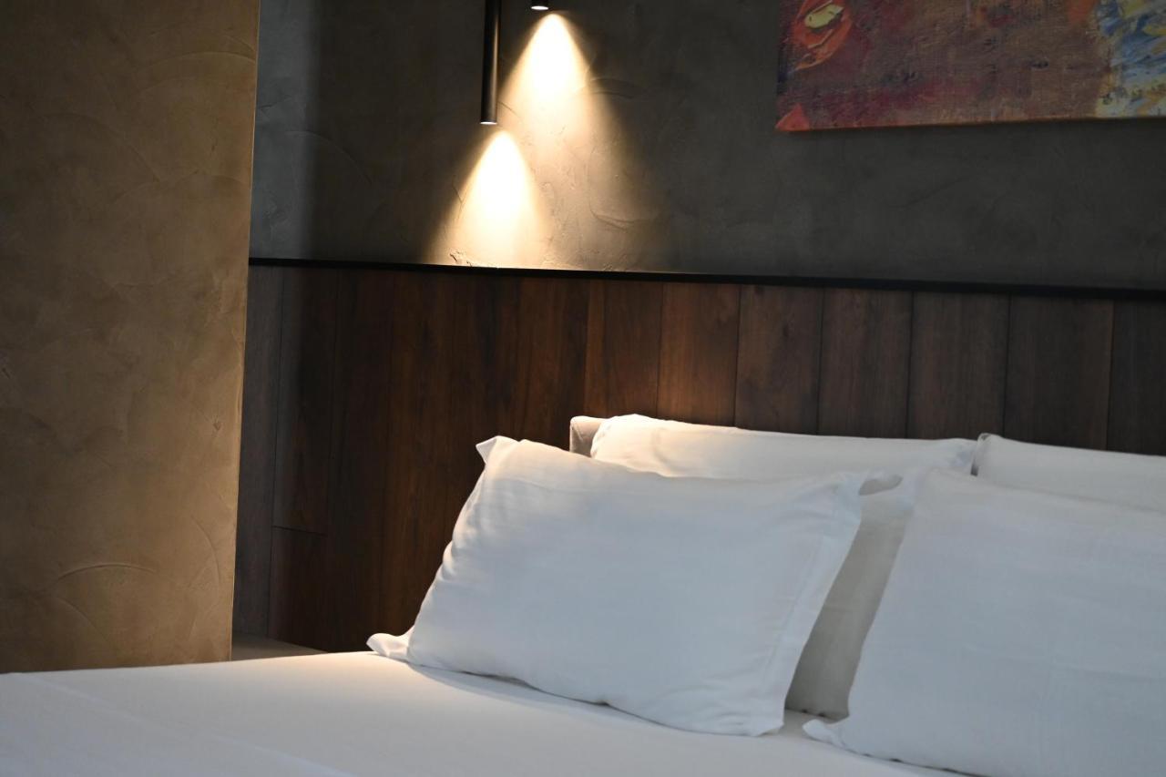 Ap Hotel Boutique Vlorë Buitenkant foto